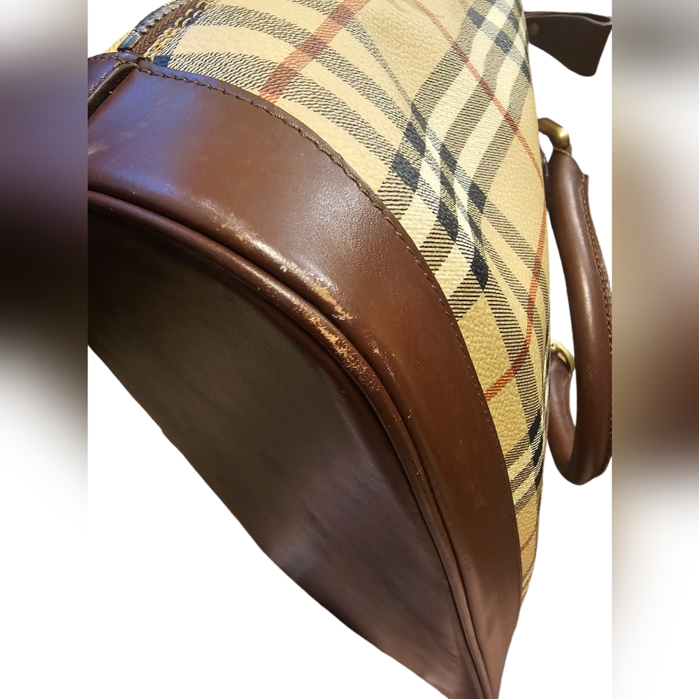 Burberry Haymarket Check Alma Style Tote w/ COA - Picture 8 of 13